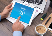 Câți bani trimite anual județul Iași la bugetul național din impozitul pe salarii și venit?